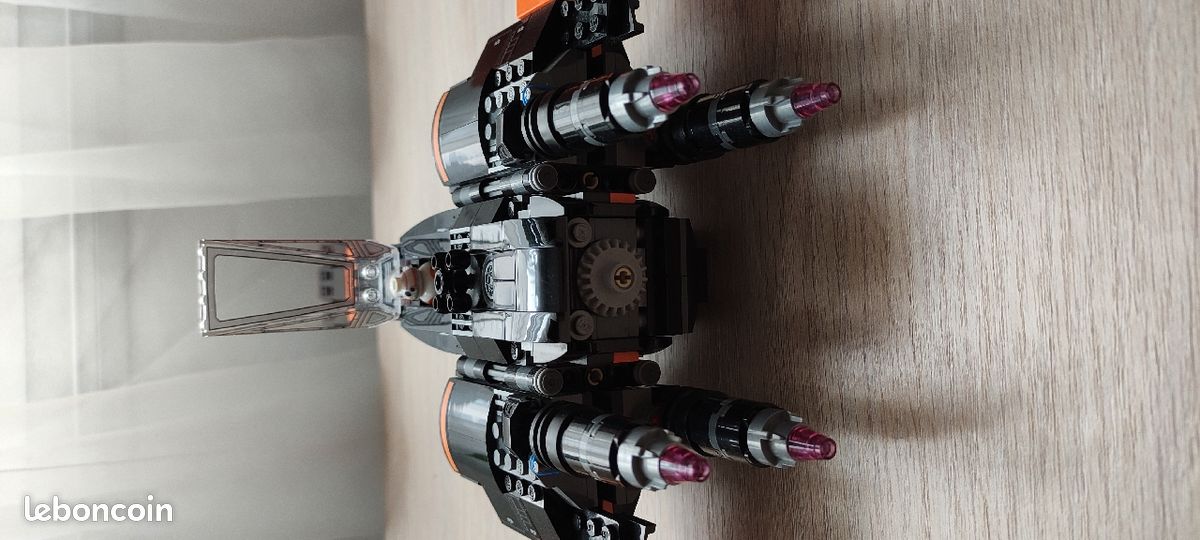 Lego Star Wars Poe's X-Wing Fighter (image 4)