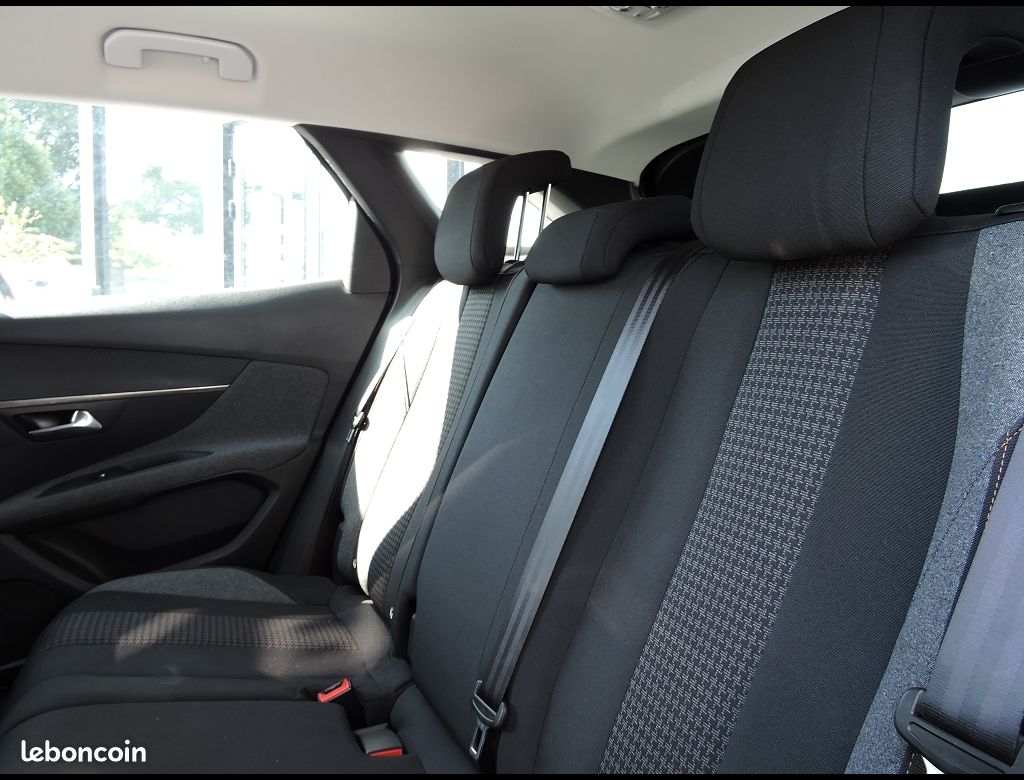 Peugeot 3008 ACTIVE PACK PURETECH 130CH EAT8 (image 7)