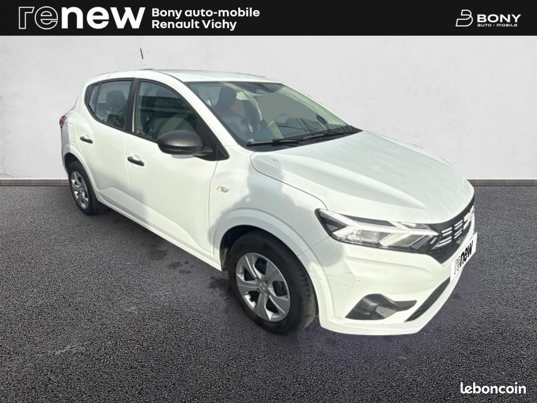 Dacia Sandero SCe 65 GSR2 Essential (image 8)
