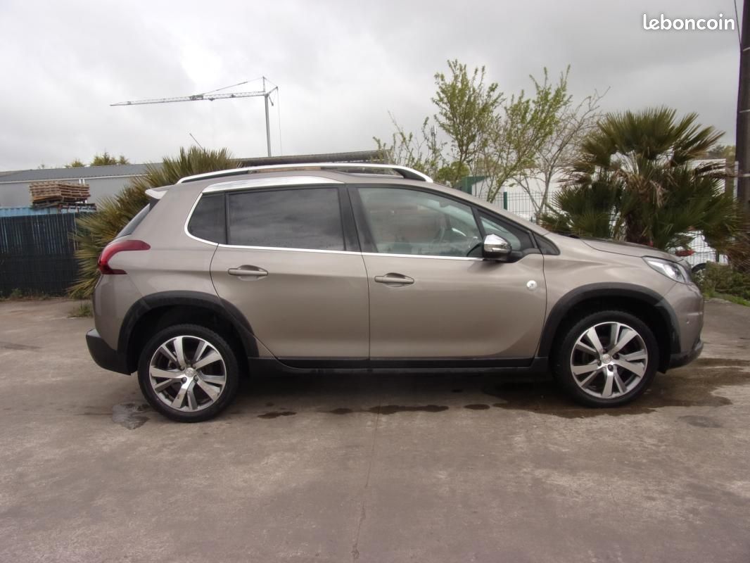 Peugeot 2008 1.6 BlueHDi 100ch BVM5 Crossway (image 4)
