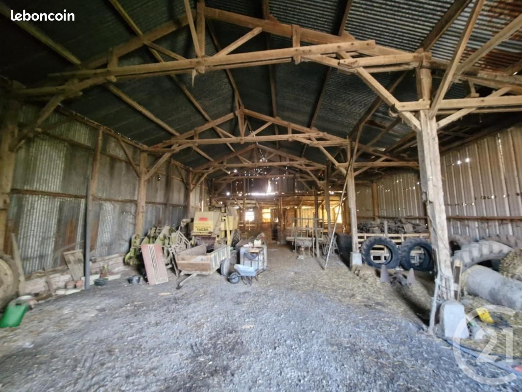 Local commercial 407 m² · à Albert · 407 m² · 44 900 €