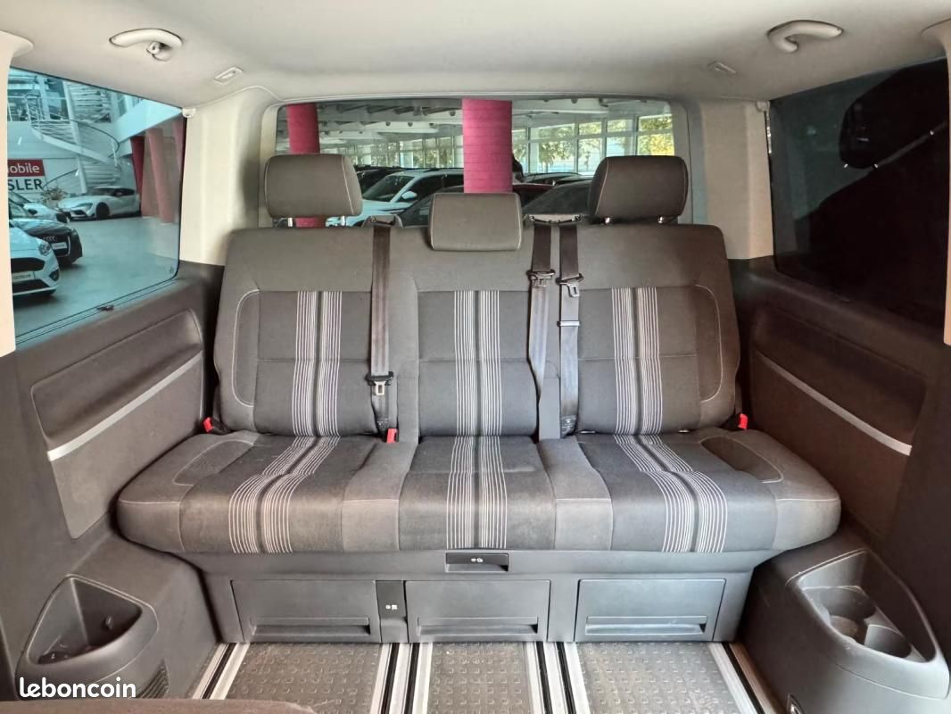 Volkswagen T5 Multivan 2.0 TDI 179 CH BVM - VOLANT EN CUIR 7 Places Bluetooth Régulateur (image 16)