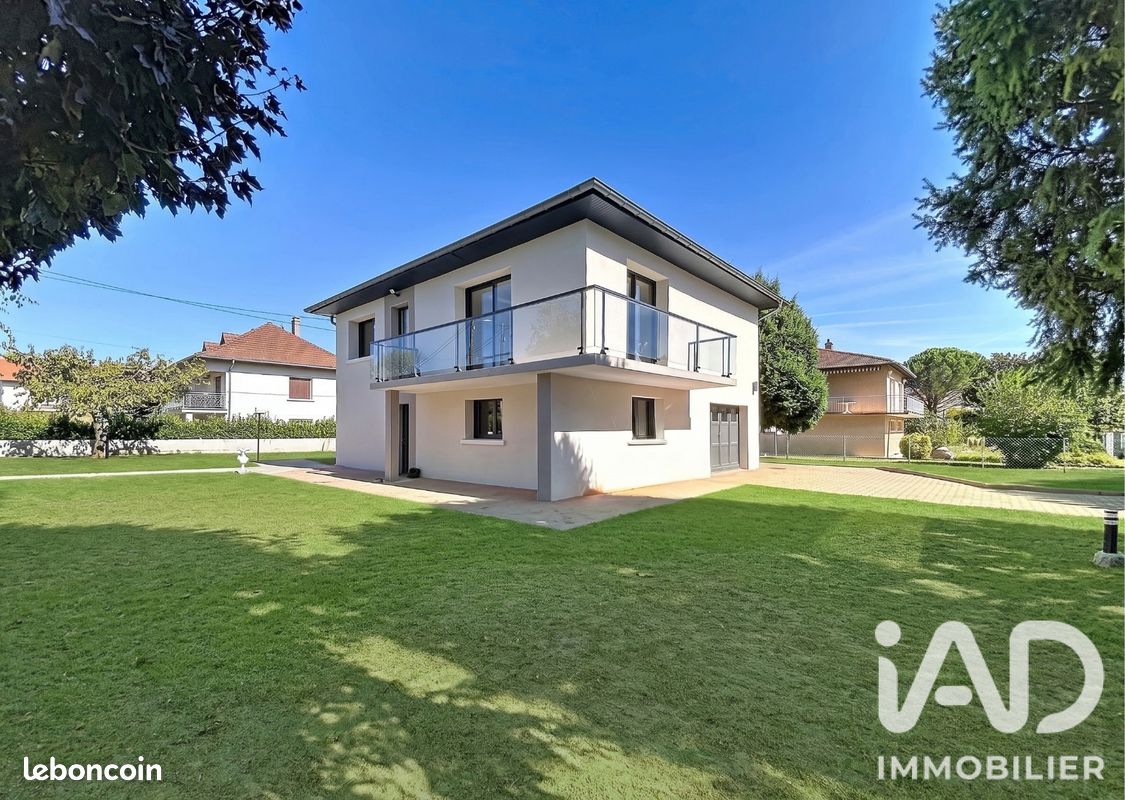 Maison 4 pièces 147 m² · à Communay · 147 m² · 430 000 €