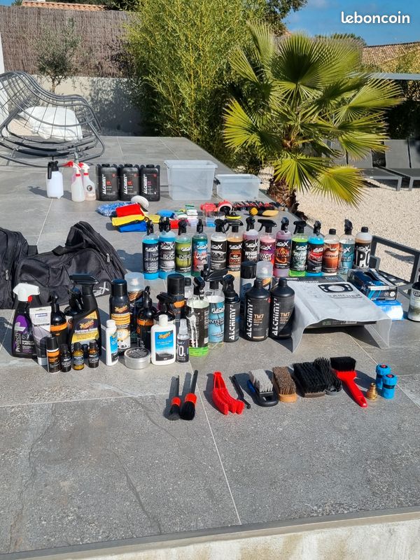 Recyclage créatif : transformer les déchets en objets utiles. - Autour