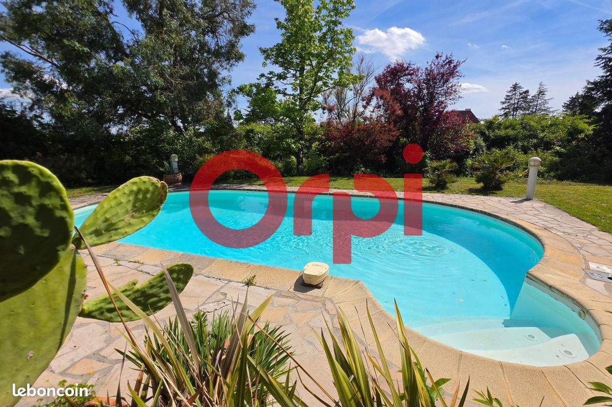 Maison 6 pièces 172 m² · à Vourles · 172 m² · 615 000 €