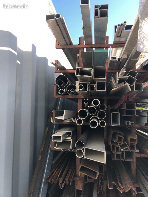Tubes aluminium (image 1)