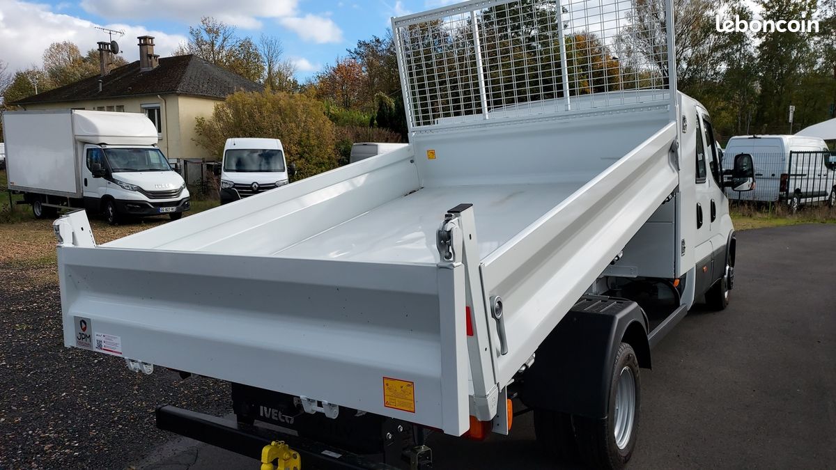 Iveco DAILY BENNE ALU JPM 6 PLACES 35C16H 3.0 DOUBLE CABINE +COFFRE (image 8)