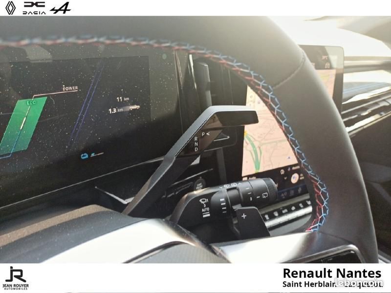 Renault Austral 1.2 E-Tech full hybrid 200ch esprit Alpine - 26 (image 3)
