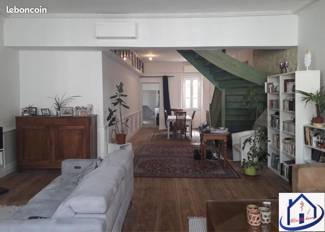 Chambre étudiants - Lesparre-Médoc 33340 (image principale 1)