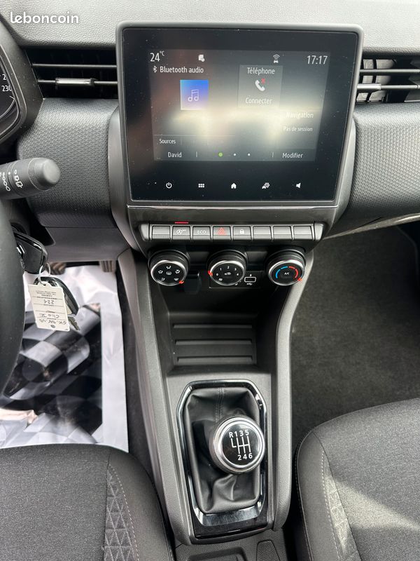 Renault Clio 1.0 L TCe 90 CH "Equilibre" 1ère Main (image 7)