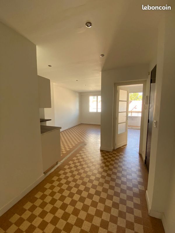 Appartement 2 pièces 36 m² · à Marseille · 36 m² · 703 €/mois