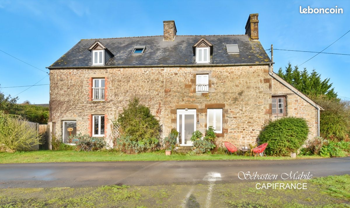 Maison 7 pièces 198 m² · à Pleine-Fougères · 198 m² · 233 000 €