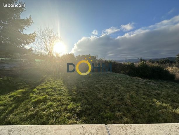 https://img.leboncoin.fr/api/v1/lbcpb1/images/4d/09/c0/4d09c0972a84d1c9cbfed547c11011800096e568.jpg?rule=ad-image