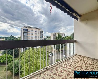 Appartement 200 500 € - 74 m²
