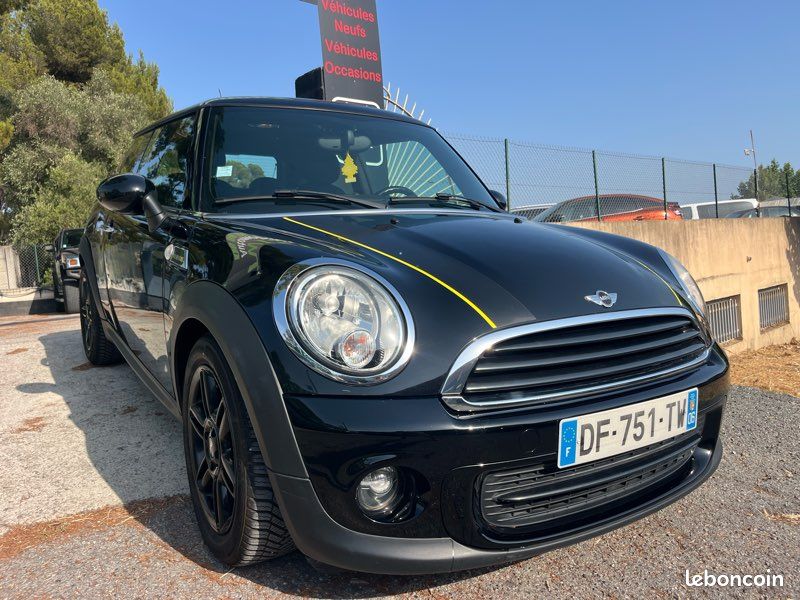 Mini mini One 75 Baker Street 02.2013 Noir 99900 kms (image 1)