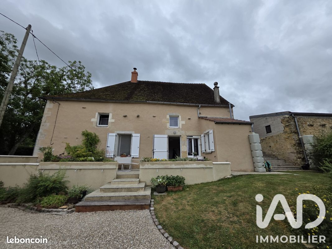 Maison 7 pièces 201 m² · à Corvol-d'Embernard · 201 m² · 240 000 €