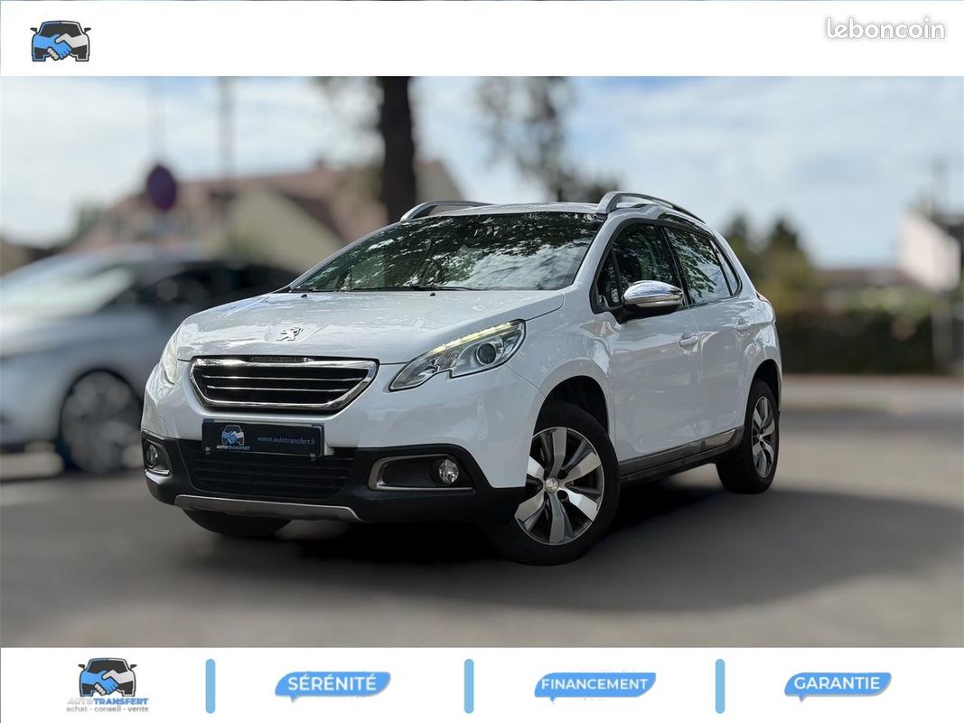 PEUGEOT 2008 1.2i 110CH BV EAT6 Allure (image 1)
