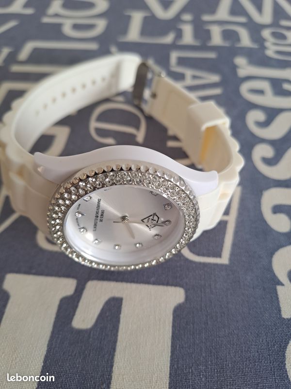 Montre femme (image 2)