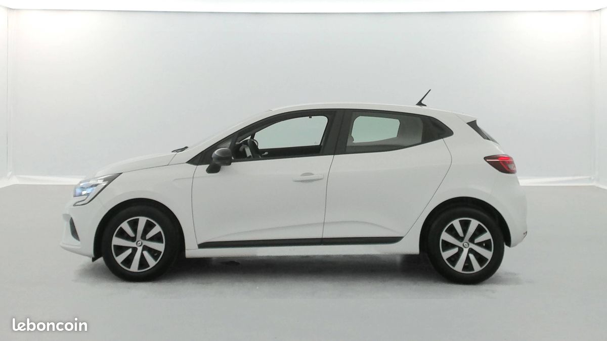 RENAULT Clio TCe 90 Equilibre (image 2)