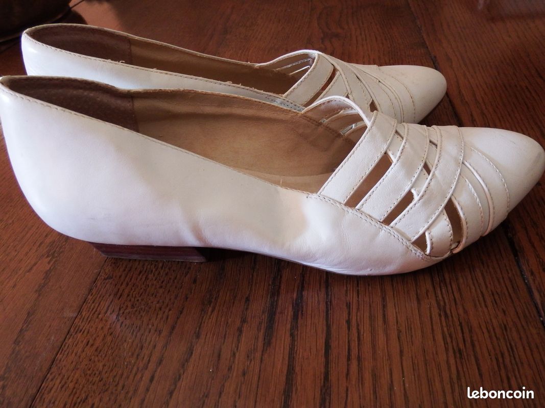 Chaussures blanches Charles Morgan (image 2)