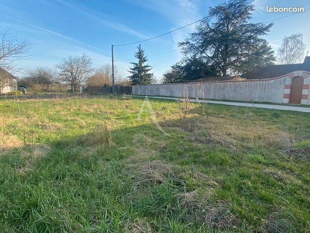Terrain 858 m² MONT PRES CHAMBORD