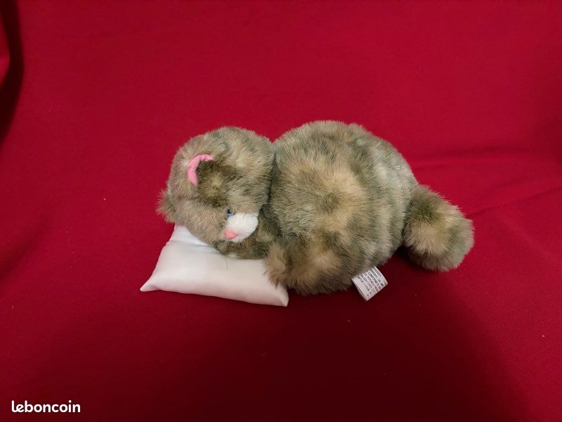 Chats (image 8)