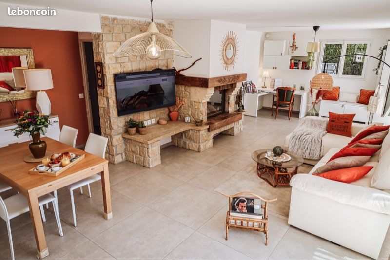 Maison 3 pièces 100 m² · à Istres · 100 m² · 1 800 €/mois