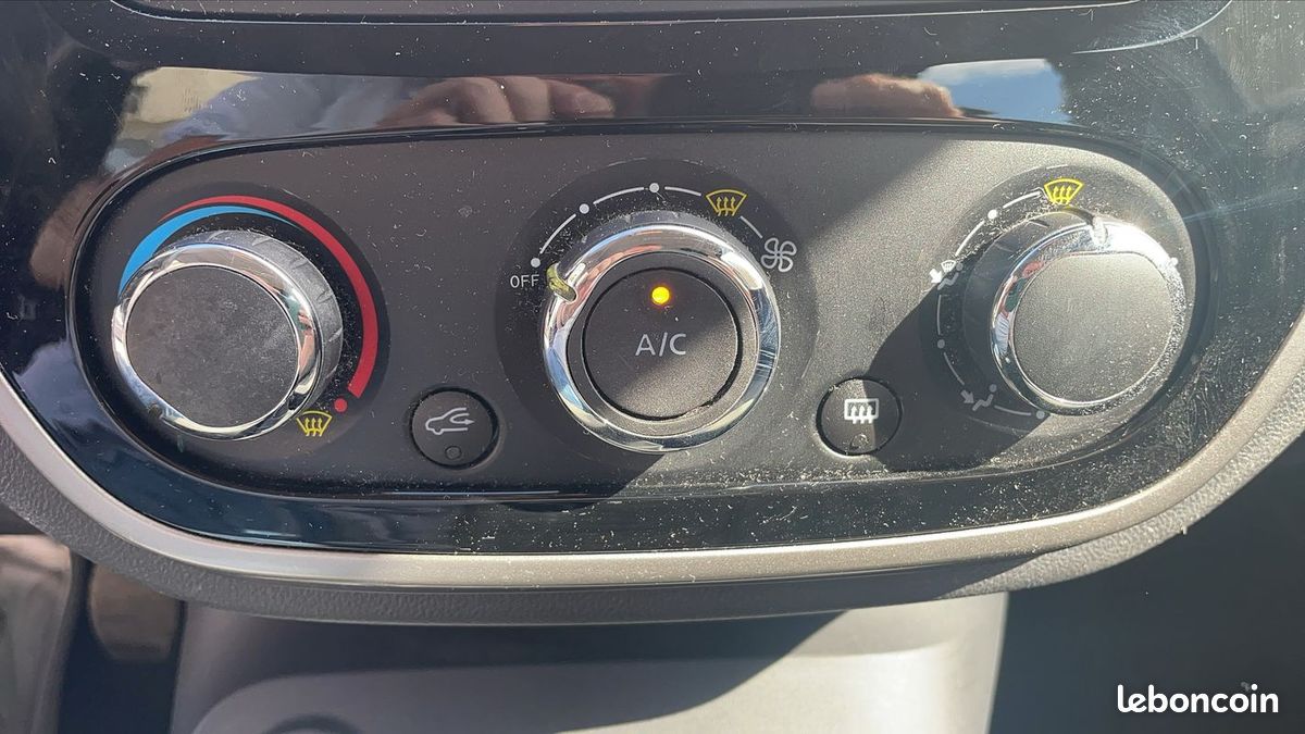 Renault Captur 0.9 TCe 90 Energy Business (image 13)