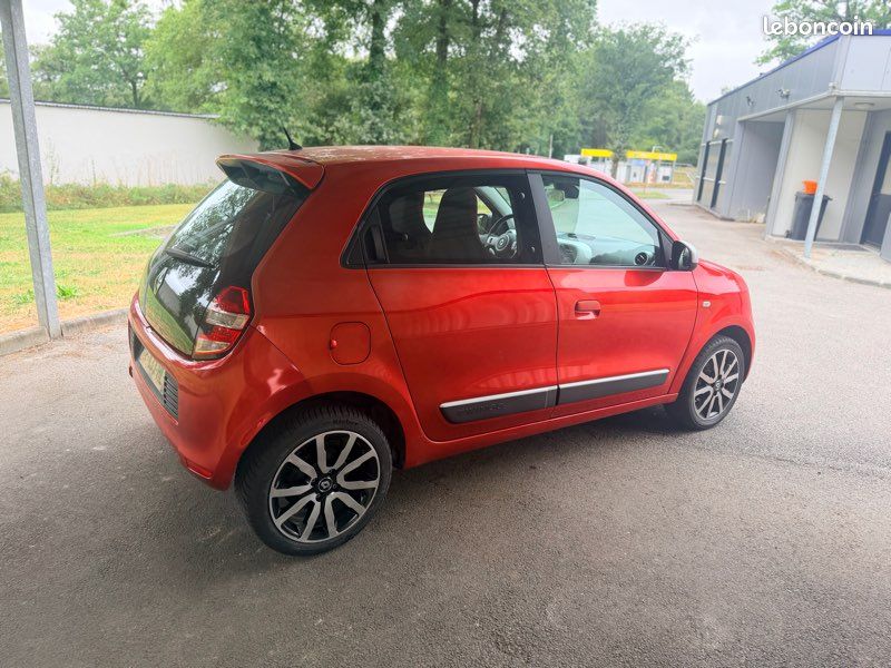 Renault Twingo III 1.0 SCe 70 Intens – 2015 – 87 960 km (image 2)