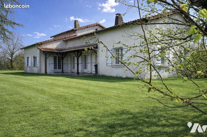 Pavillon 5 pièces 189 m²