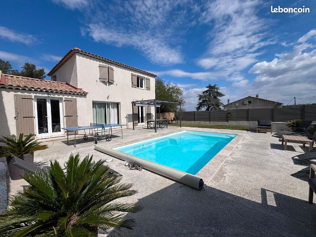 Maison 41 pièces 100 m² · à Gréasque · 100 m² · 549 000 €