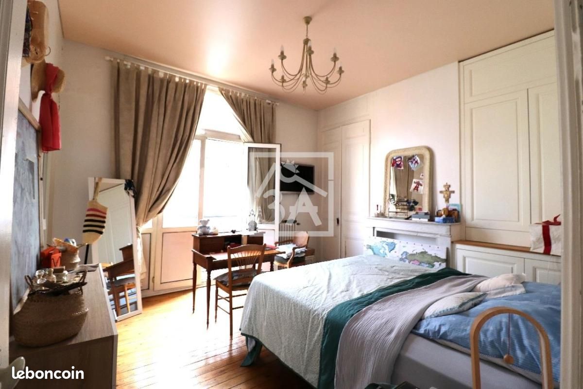 Maison 8 pièces 191 m² · à Dunkerque · 191 m² · 567 500 €