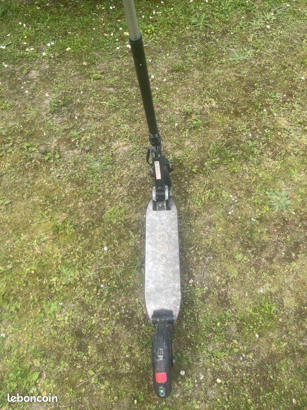 Trottinettes électrique HS (image 3)