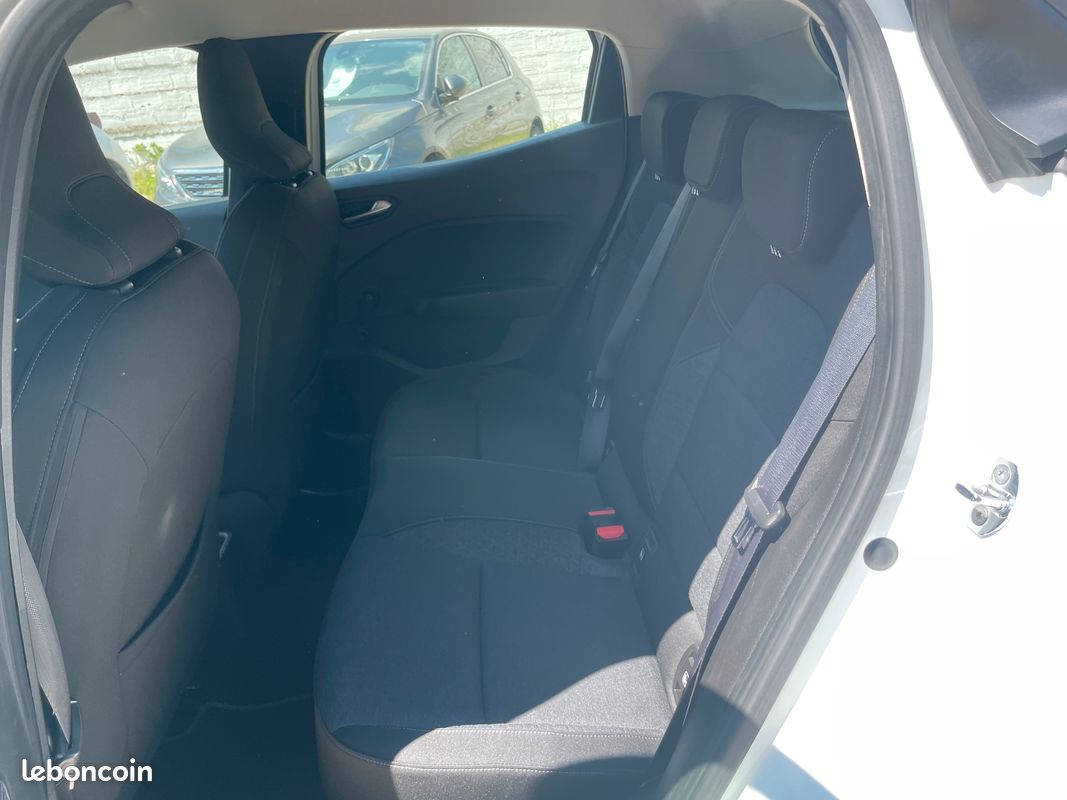 Renault clio v 1.5 blue dci 85 business (image 6)