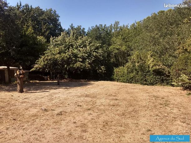 Terrain 888 m² Fuveau