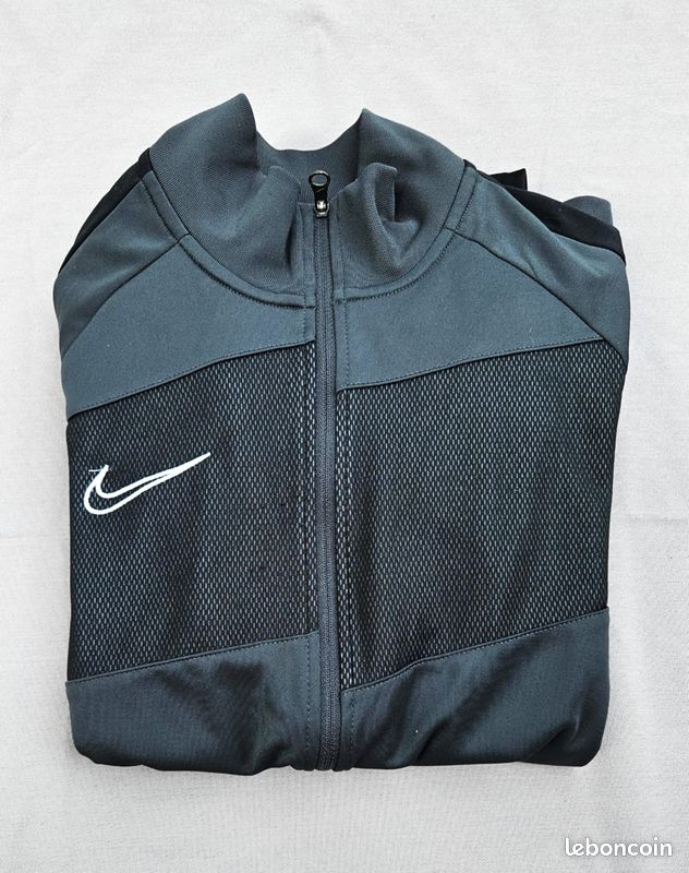 Ensemble survêtement jogging Nike Football garçon 12ans 13ans