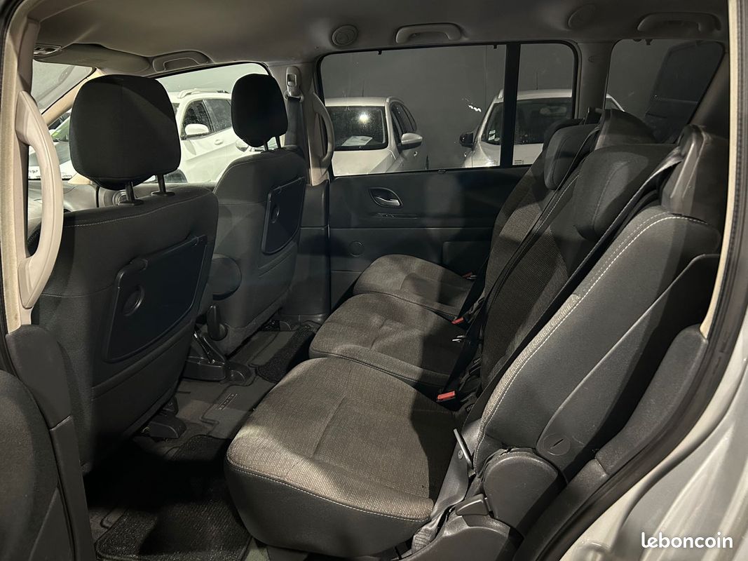 Renault espace carminat 2.0dci 150ch (image 7)