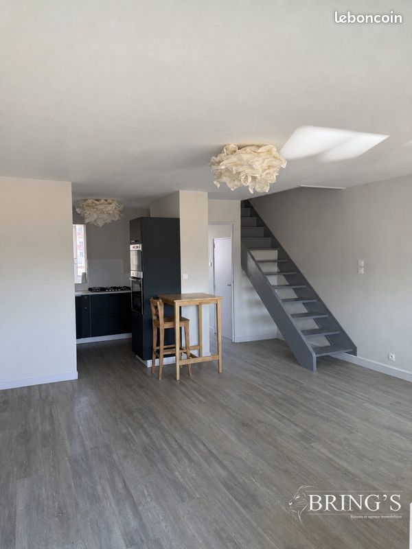 Appartement 4 pièces 83 m² · à Saint-Étienne · 83 m² · 98 000 €