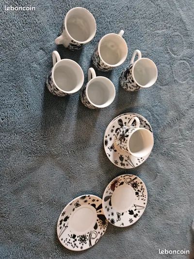 Service à café noir et blanc (image 2)