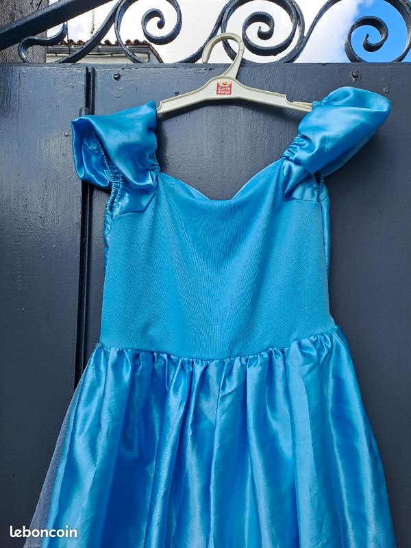 Robe de princesse Disney cendrillon 7/8 ans - Jeux & Jouets