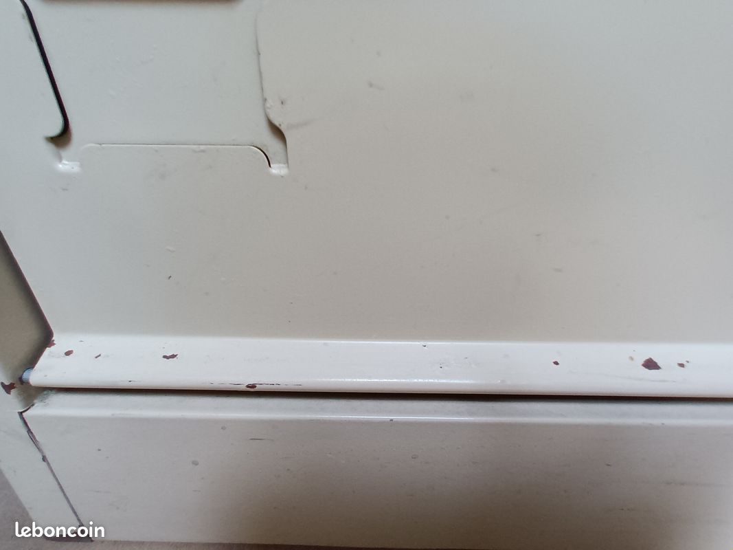 Armoire / classeur à casier métallique (image 10)