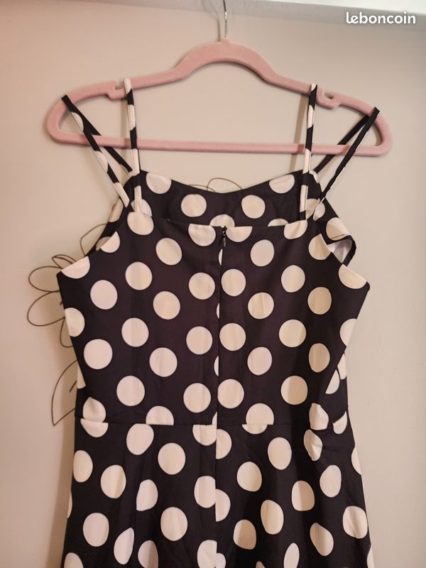 Robe à pois pin up (image 4)