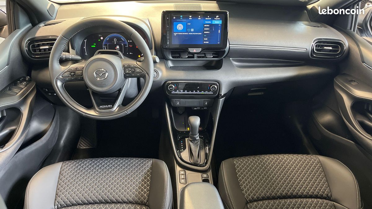 MAZDA Mazda2 Hybrid 1.5L CVT 116 ch Homura (image 12)