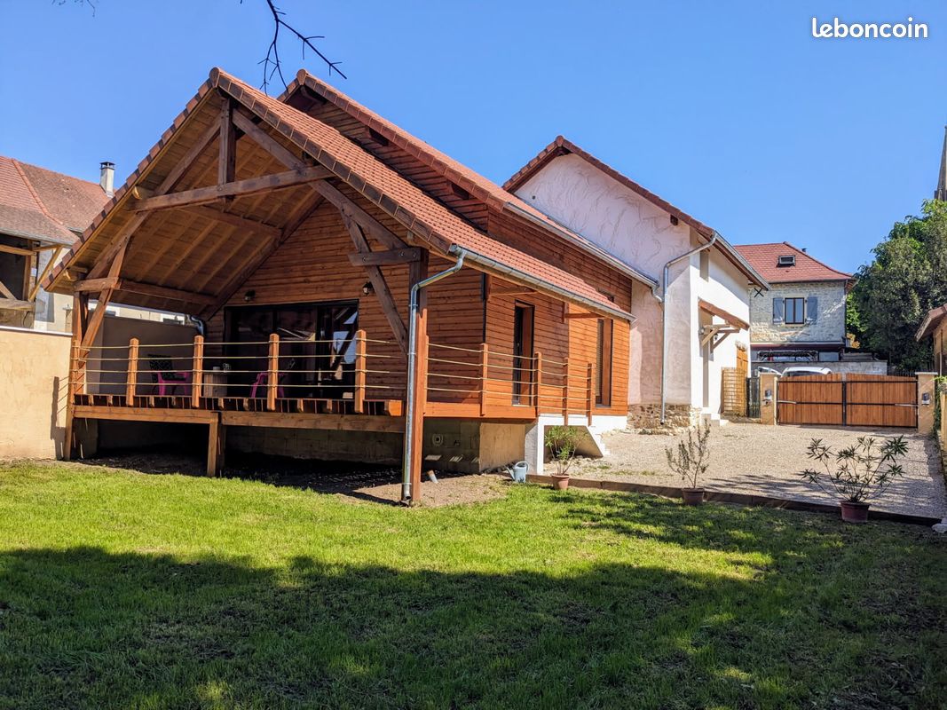 Maison 6 pièces 160 m² · à Sermérieu · 160 m² · 399 000 €