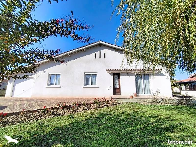 Maison 3 pièces 103 m² · à Pineuilh · 103 m² · 158 000 €