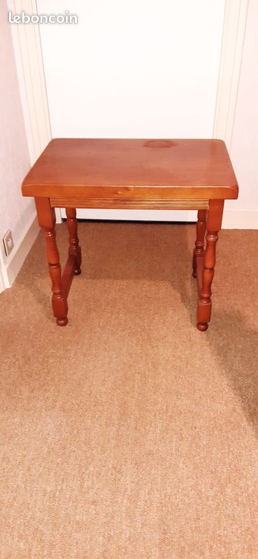Table rustique (image 1)