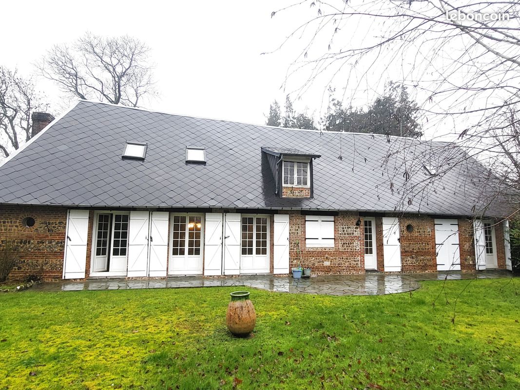 Maison 5 pièces 156 m² · à Bréauté · 156 m² · 290 000 €
