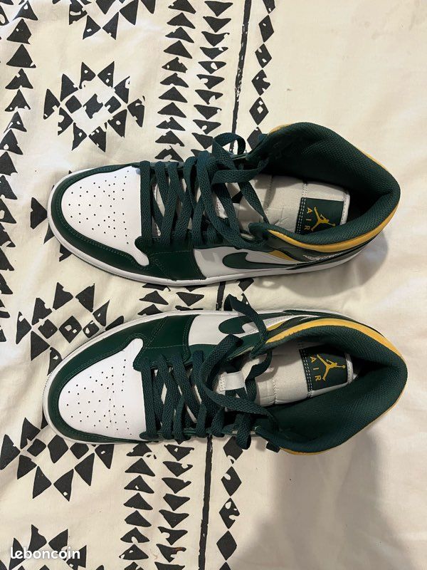 Air Jordan Mid Sonics (Vert/Jaune/Blanc) T45 Chaussures