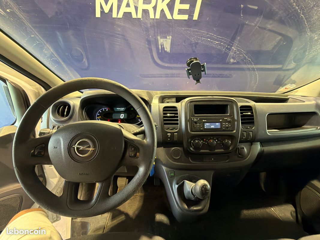 OPEL Vivaro Fg F2700 L1H1 1.6 CDTI 120 Pack Clim +- 2015 - Bluetooth - Aide au stationnement - Régulateur de vitesse (image 13)
