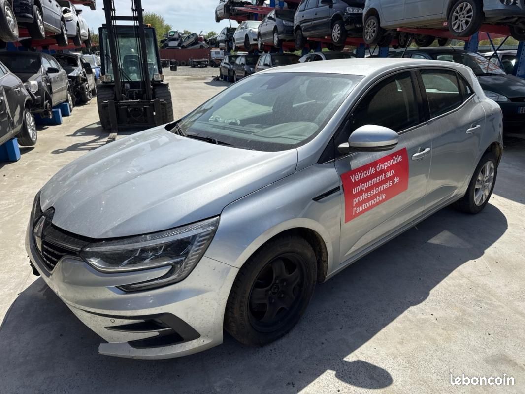 Renault Mégane 4 PHASE 1 1.5 BLUE DCI - 8V TURBO (image 3)